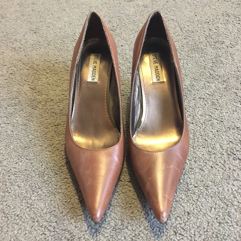 Brown Steve Madden Kitten heels