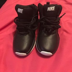 Nike shoe size 11c toddler never worn