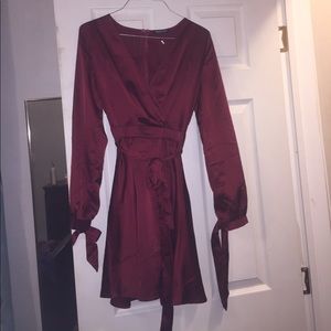 Burgundy short dress
