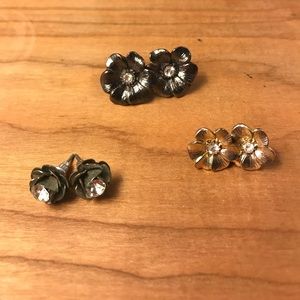 Set of 3 flower earrings from Forever 21