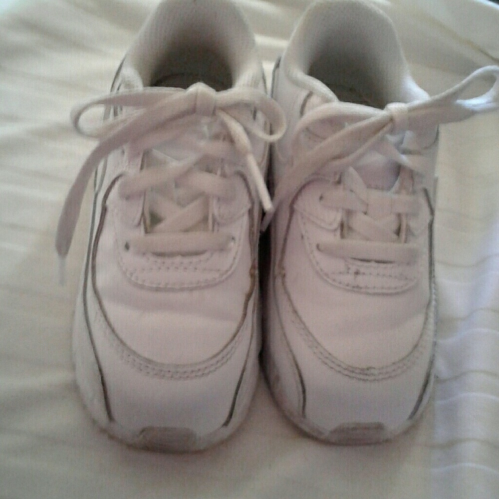 Toddler white Nike air max