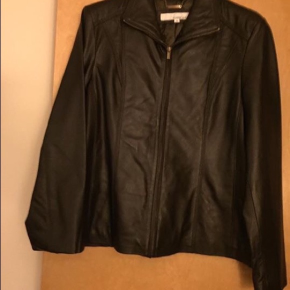 Ladies' genuine buttery soft leather jackets. - Picture 2 of 2