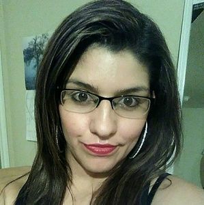 Meet your Posher, Jasmine