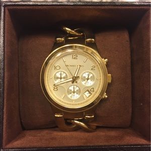 Michael Kors Women's Runaway Twist Watch