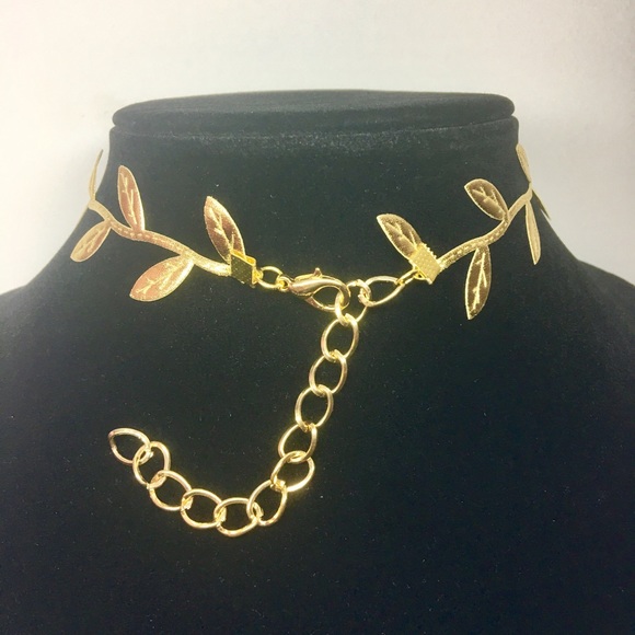 Metallic Gold New Women Bohemian Choker Necklace - Picture 3 of 4