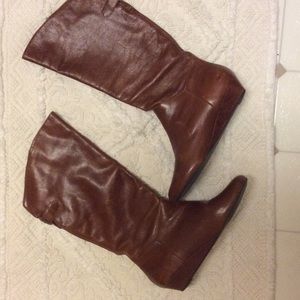Steve Madden leather "Inca" Boots 👢🔥