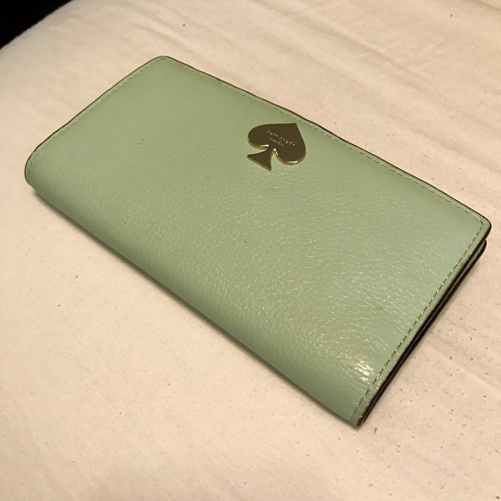 EUC Kate Spade Mint Green Wallet