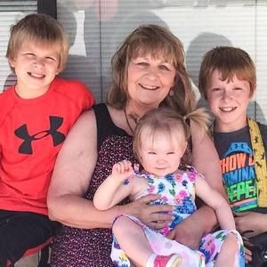 Meet your Posher, Cheryl