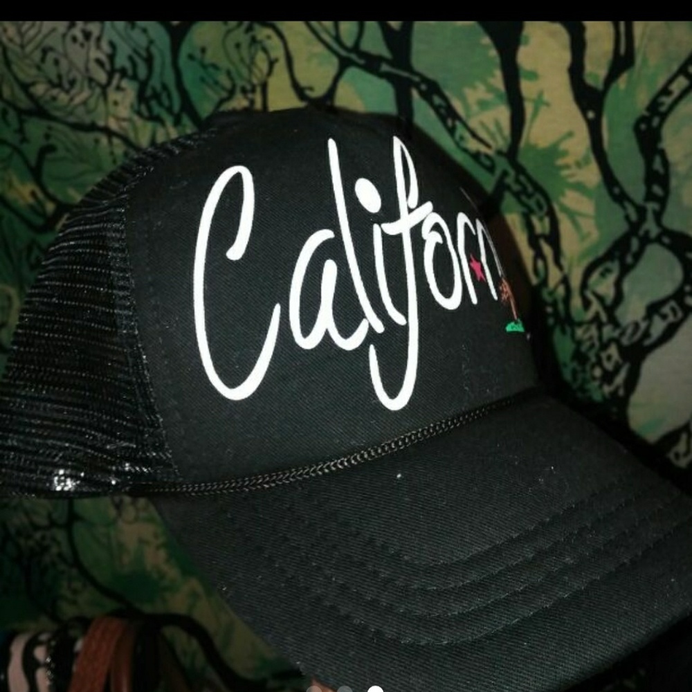 Cali blk Hat