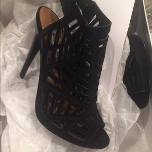 Steve Madden heels size 7 so fun