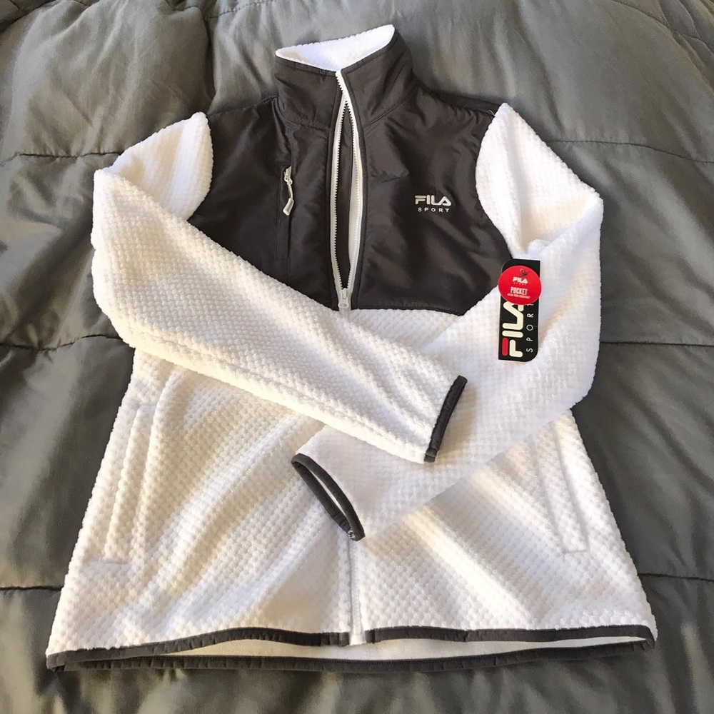 ☃️  FILA Jacket  ☃️