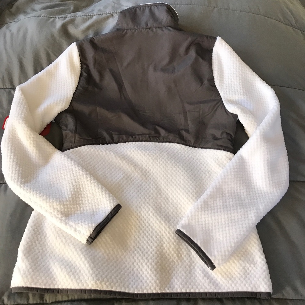 ☃️ FILA Jacket ☃️ - Picture 4 of 6