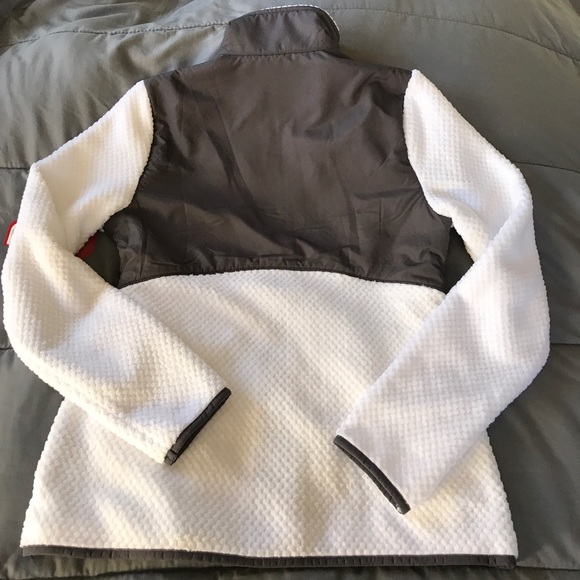 ☃️ FILA Jacket ☃️ - Picture 4 of 6