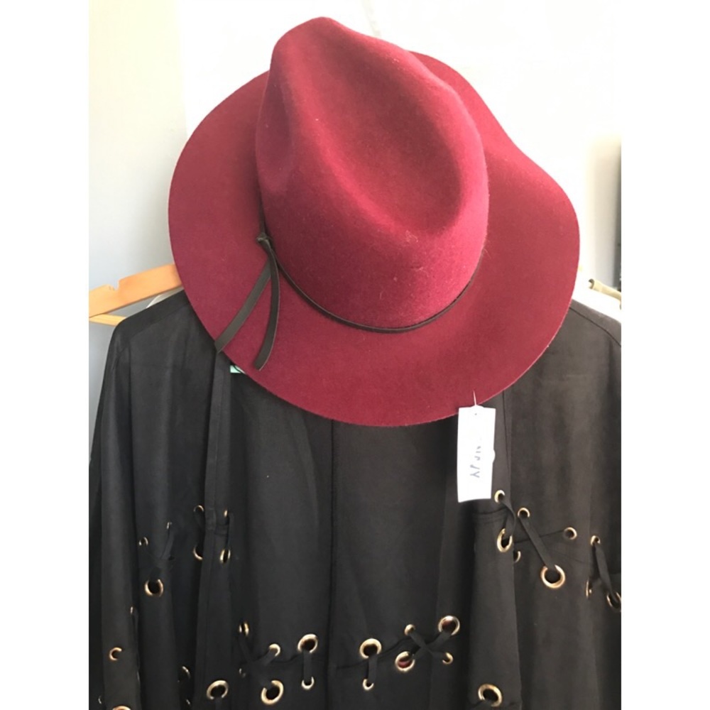 Old navy hat