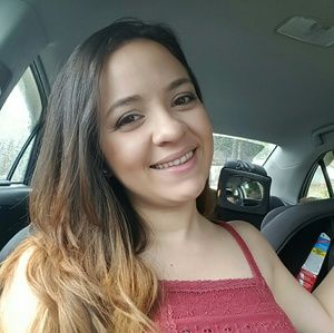 Meet your Posher, Angie