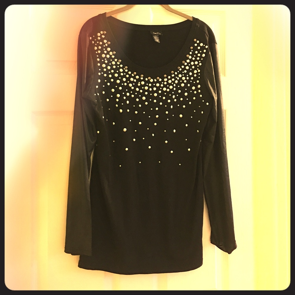 SOLD Rue 21 Black Studded Long Top