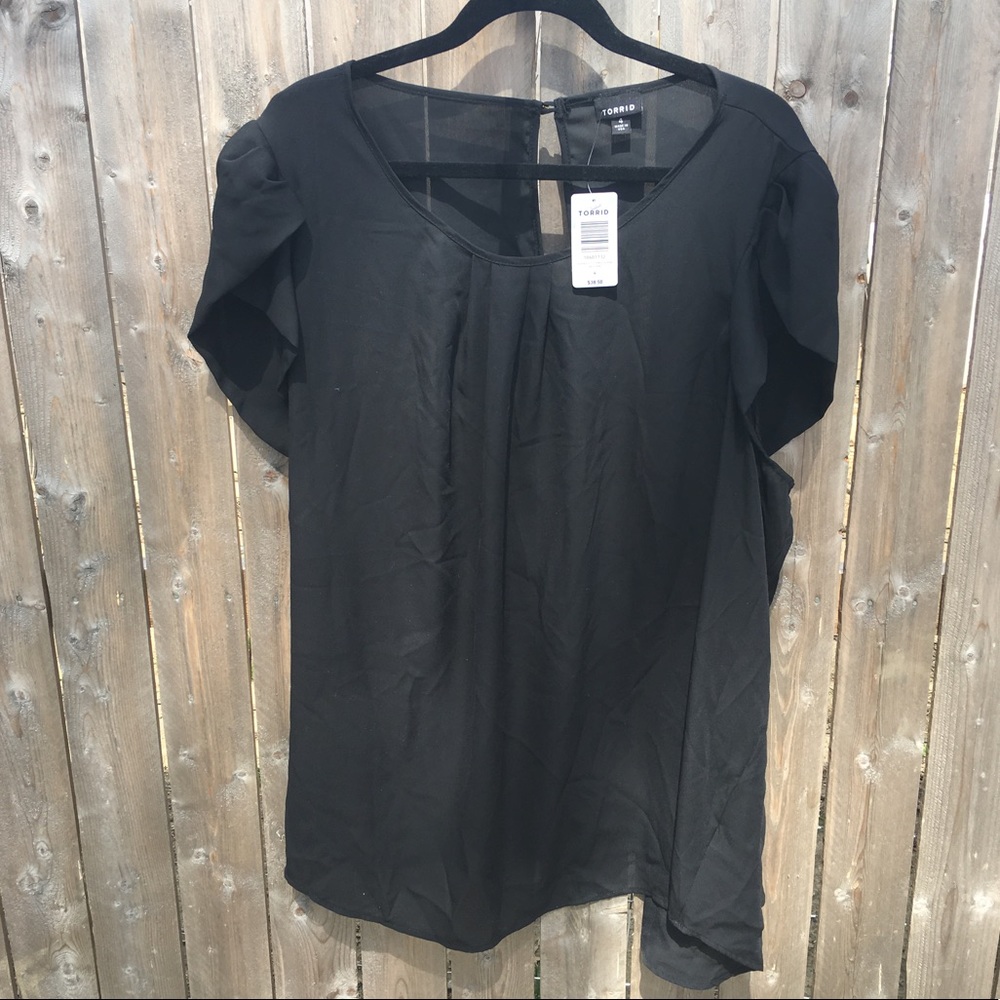 Torrid black lace flutter sleeve blouse Size 4