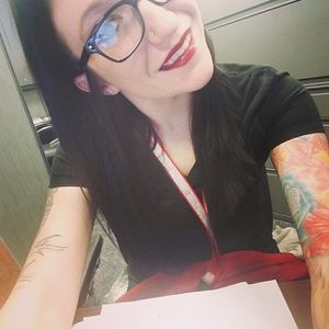 Meet your Posher, Ashley