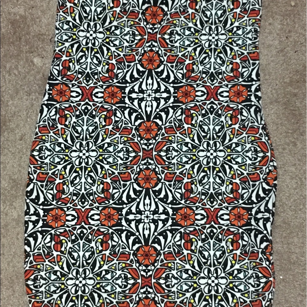 Multicolor print pencil skirt