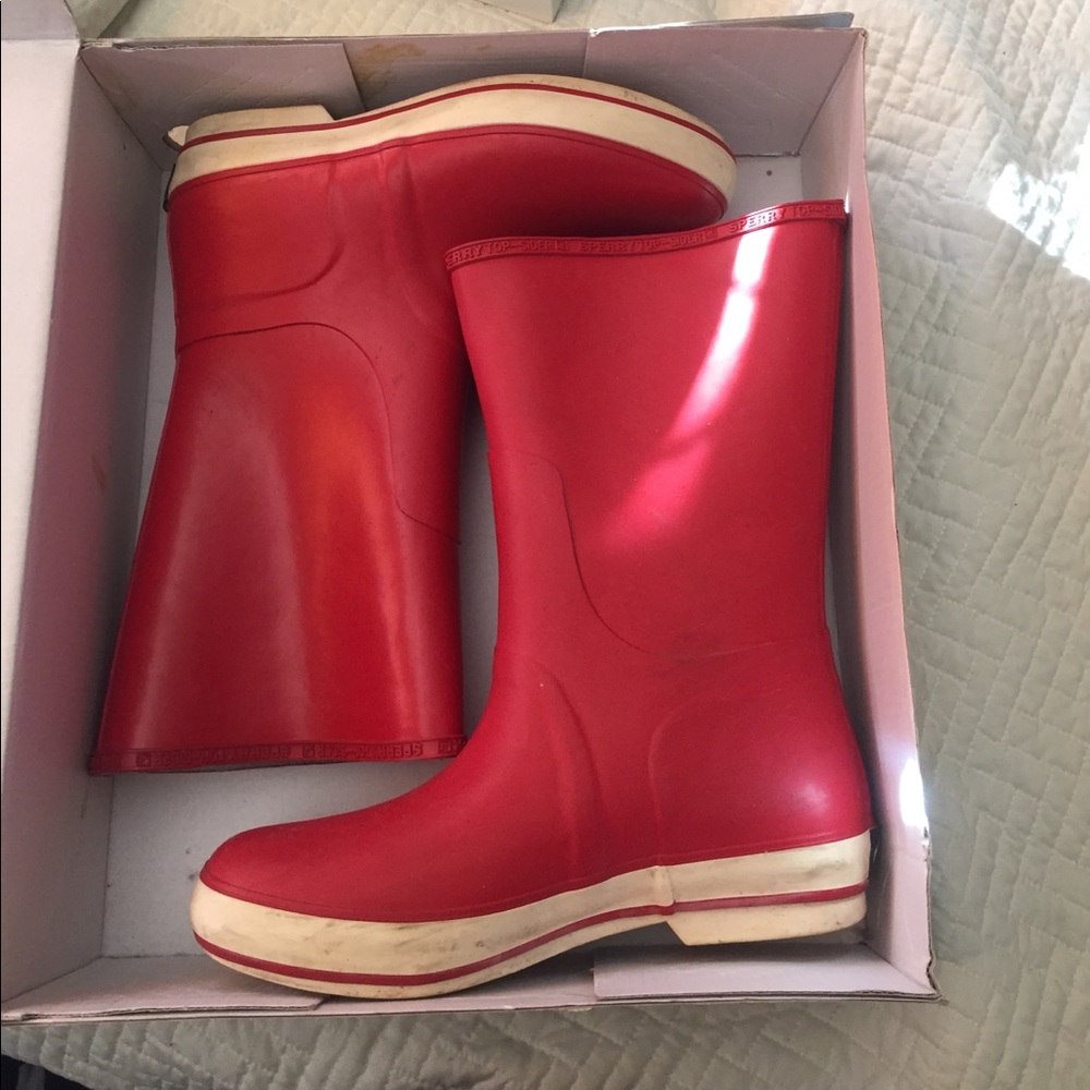 Sperry rain boots