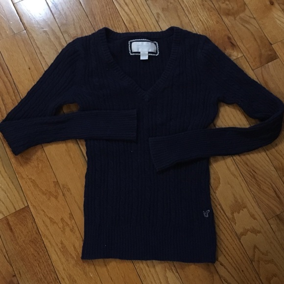 American Eagle Outfitters Sweaters - American Eagle 🦅 V neck Sweater