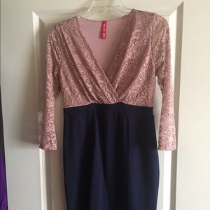 Beautiful stretch lace dress