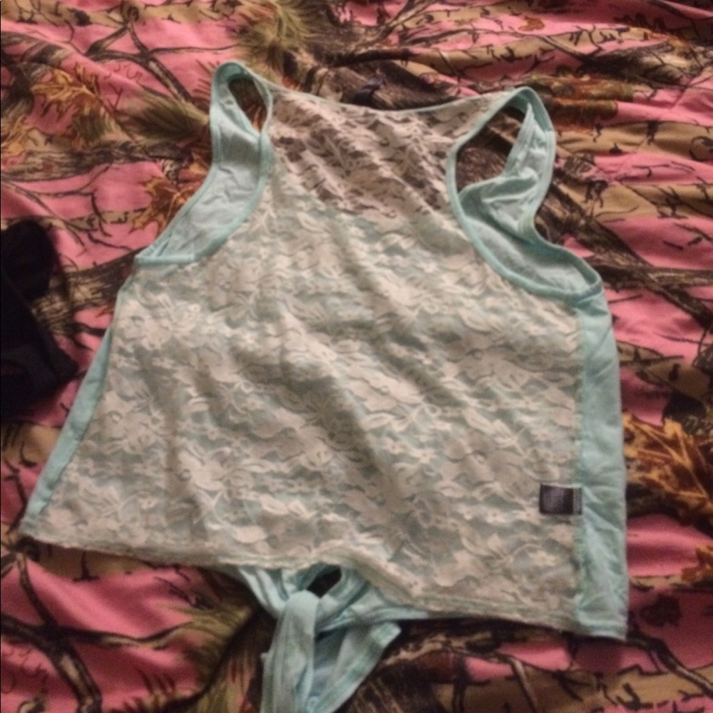 Assorted tshirts - Picture 6 of 8