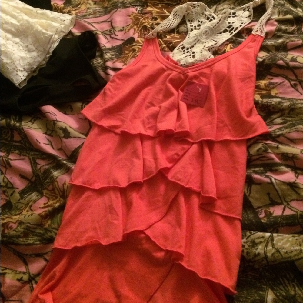 Assorted tshirts - Picture 7 of 8