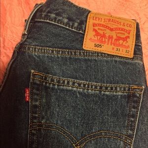 Levi jeans