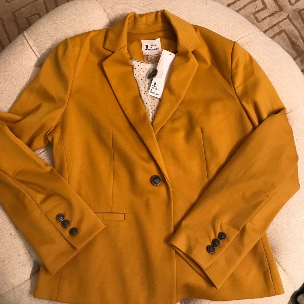 Gold jacket suit blazer