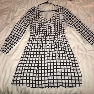 Black and White Abercrombie and Fitch Dress