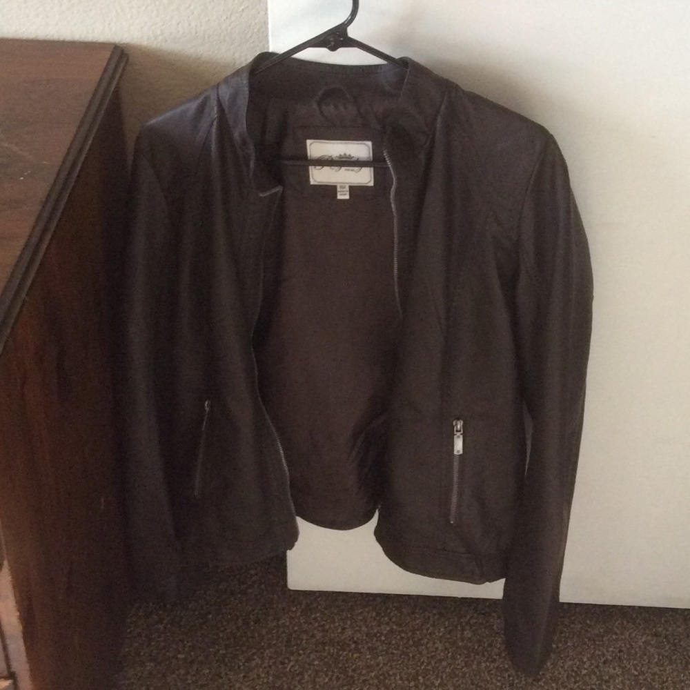 NWOT! Cute jacket!