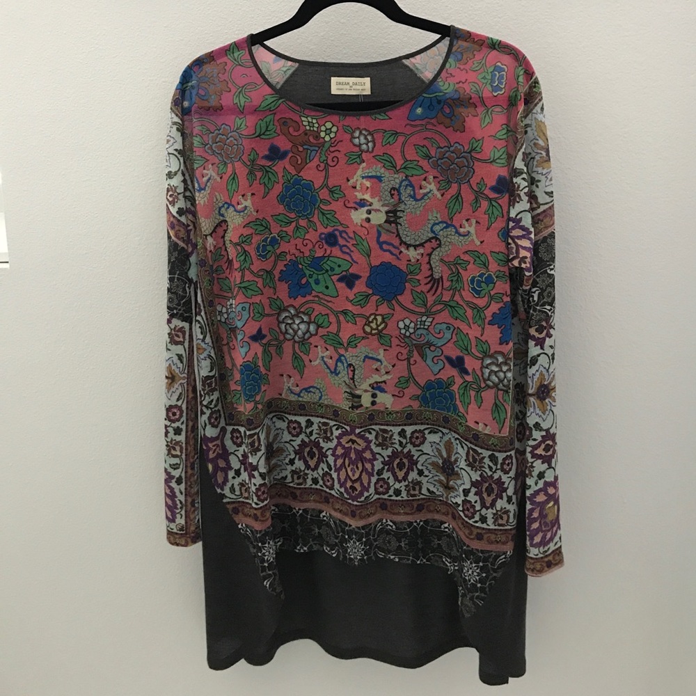 Dream Daily Tunic Top
