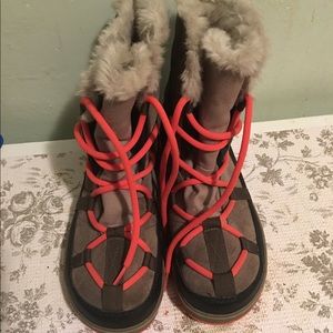 Moving SALE🌟🌟SNOW BOOTS!!⛄️⛄️⛄️