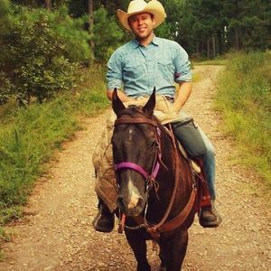 Meet your Posher, Jj