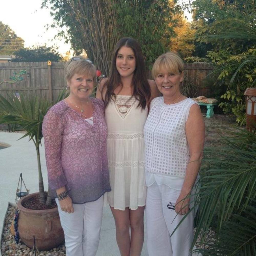 Meet your Posher, Lisa