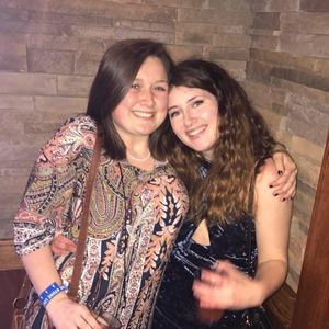 Meet your Posher, Abbey