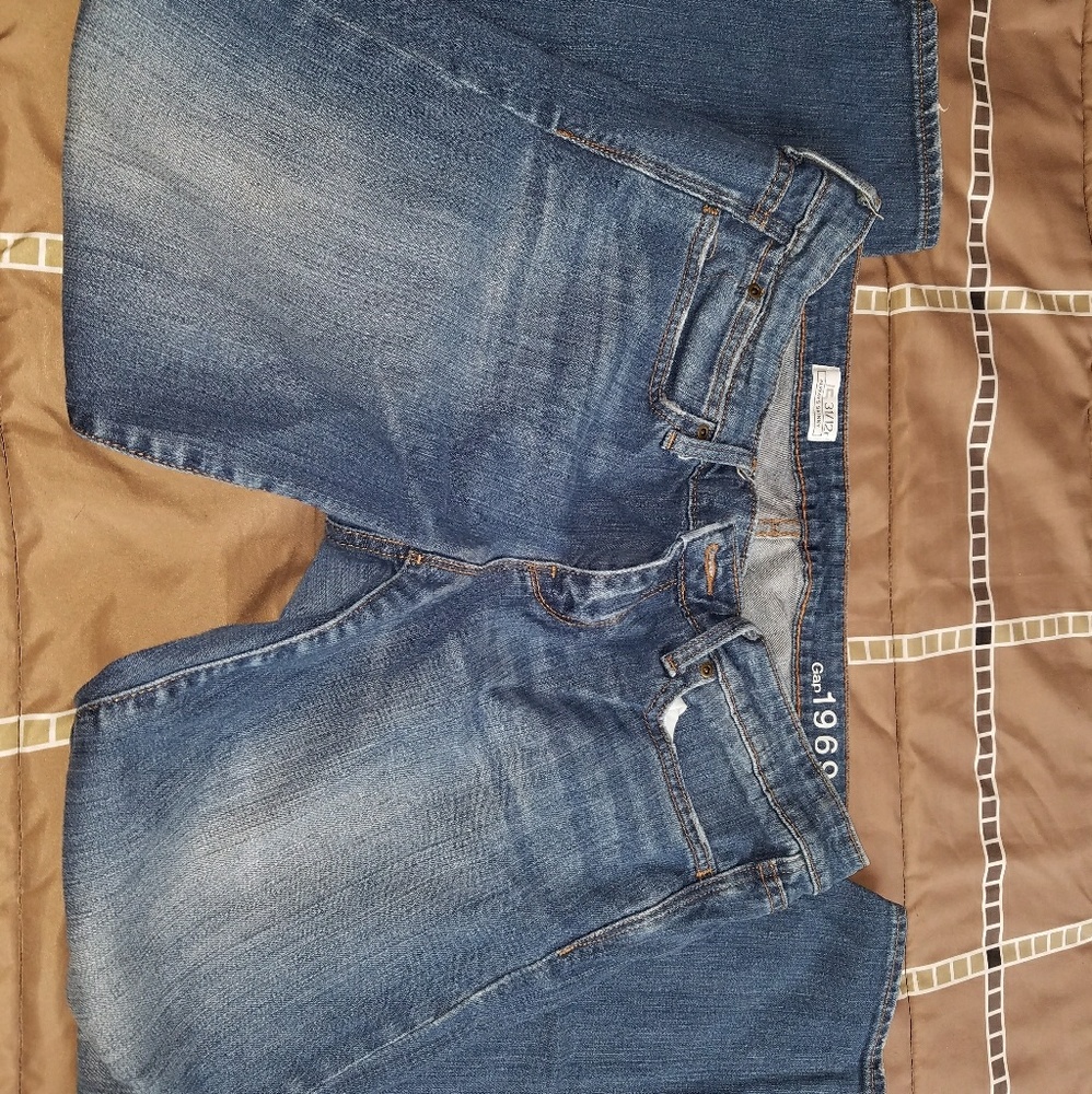 Gap 1969 Jeans - SHUTTING DOWN CLOSET