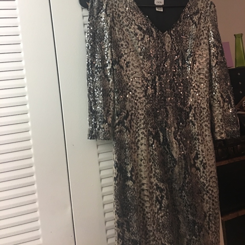 Cache Stunning sequins dress