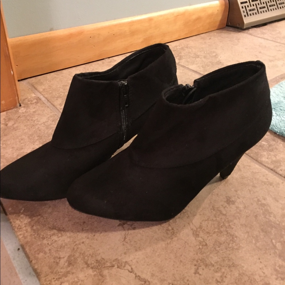 Booties - Picture 2 of 4