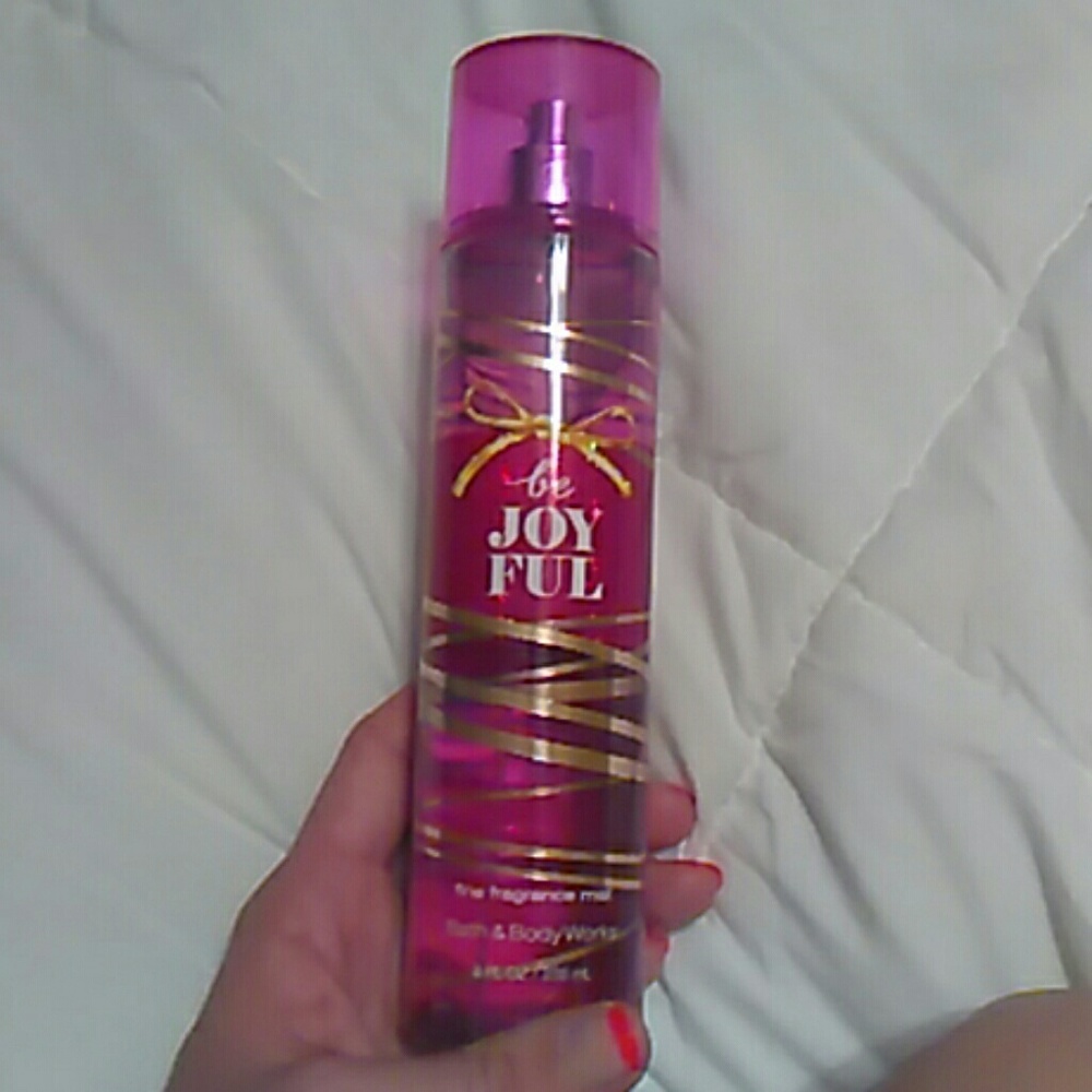 Be joy ful body spray