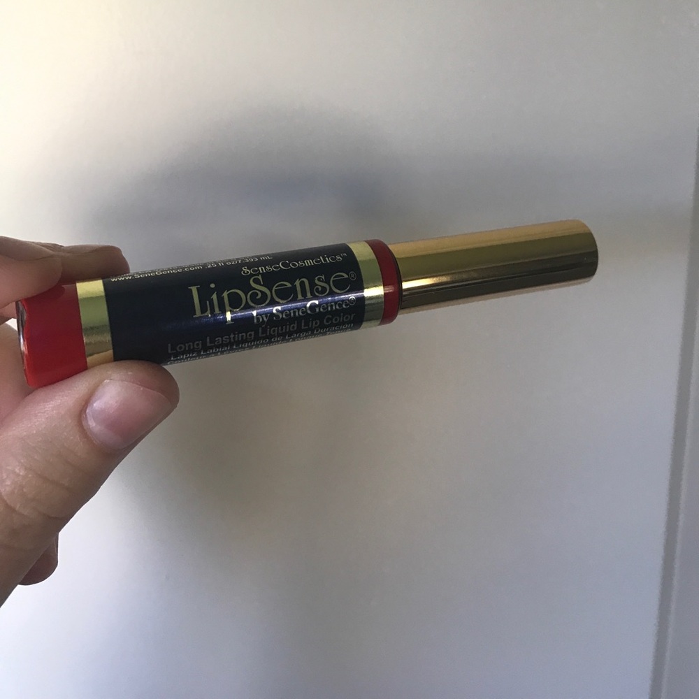 Lipsense Blu Red!! Most popular color. Read on..