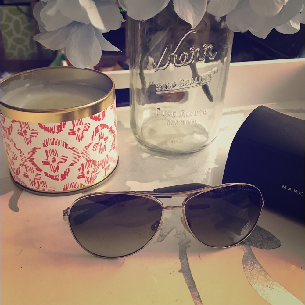 Marc Jacobs Women's Aviator Sunglasses