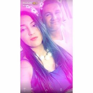 Meet your Posher, Ely