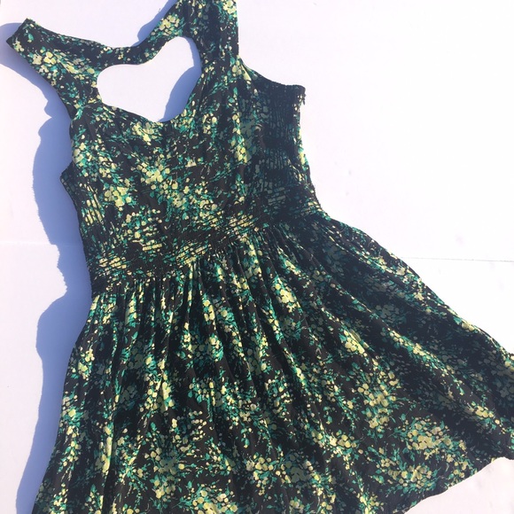 LC Lauren Conrad Dresses & Skirts - Lauren Conrad Malibu Charm dress