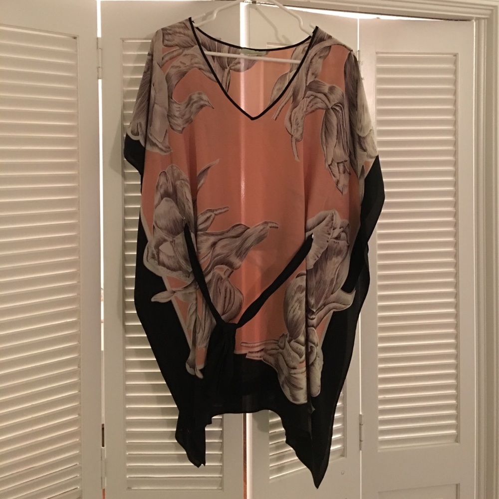 Anthropologie LIL Floral Tunic 🌺