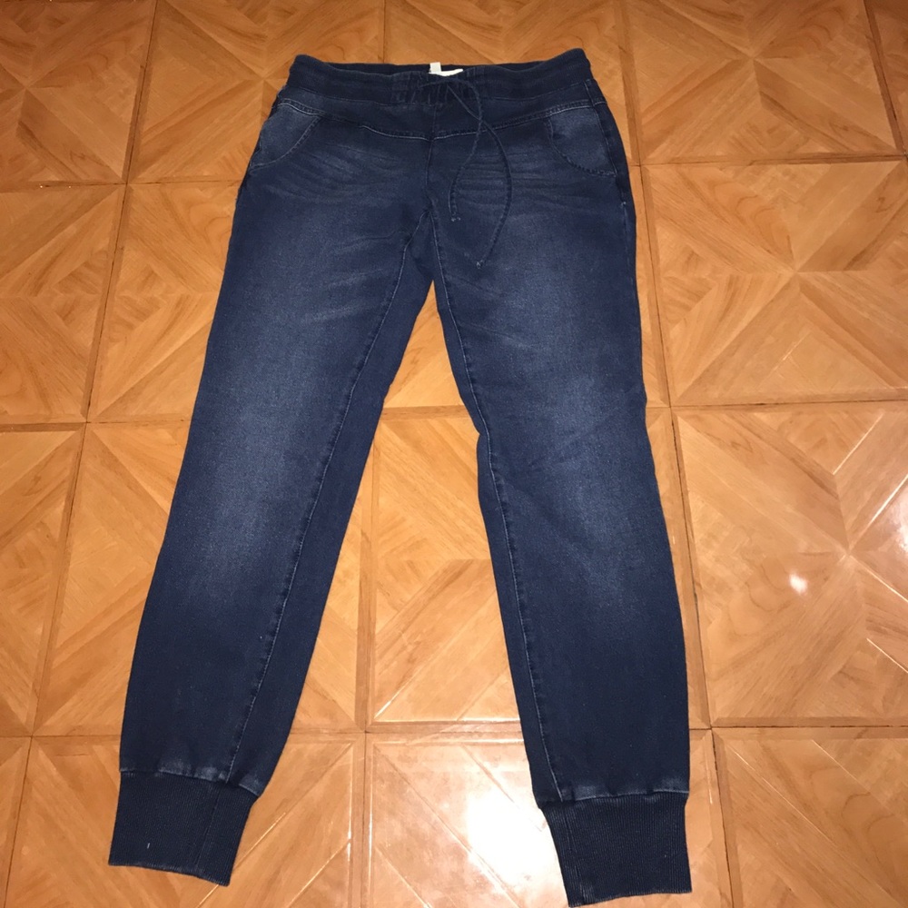 Jolt Jeans