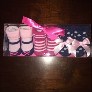 Newborn socks