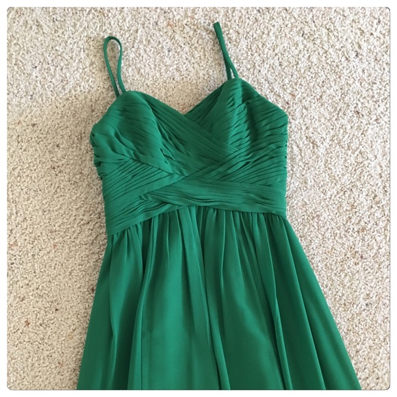 Stunning Emerald Green Chiffon Dress!! - Picture 5 of 7