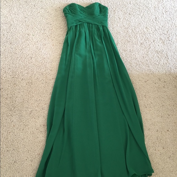 Stunning Emerald Green Chiffon Dress!! - Picture 6 of 7